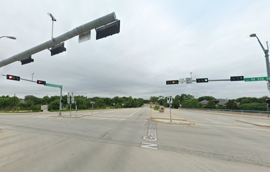 Lewisville Police Respond to Major Accident on I-35E Southbound Causing Extensive Traffic Delays
