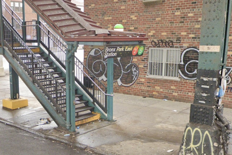 Man Slashed on Neck in Bronx Subway After Verbal Dispute on 2 Train — Suspect Still at Large