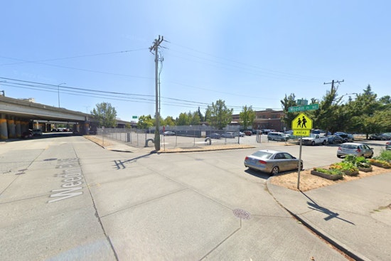 Man Stabbed Under Overpass in Green Lake, Seattle Police Seek Public Assistance in Ongoing Investigation