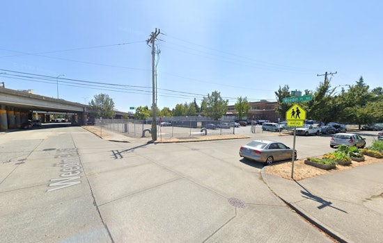 Man Stabbed Under Overpass in Green Lake, Seattle Police Seek Public Assistance in Ongoing Investigation