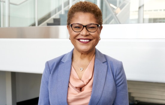 Mayor Karen Bass Mobilizes Emergency Shelter for East Hollywood Encampment Amid Heat Wave, LA Homelessness Declines Under Her Watch