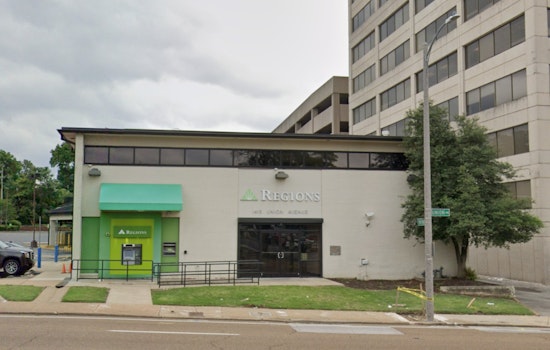 Memphis Police Search for Suspect Accused of Armed Robbery in Midtown's Regions Bank