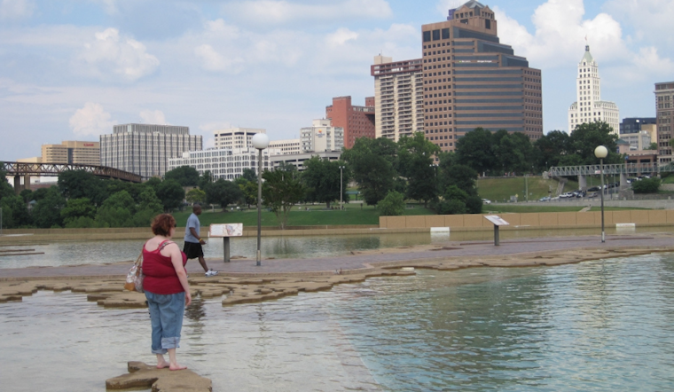 Memphis Residents to Enjoy Sunny Skies and Temperate Weather, with Slight Chance of Midweek Showers