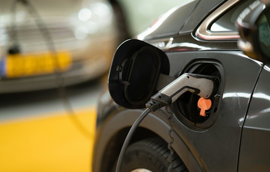 Hawaii Electric Vehicle Drivers Lose Solo HOV Lane Access October 1st