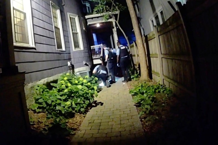 Minneapolis Police Defuse Potential Threat, Arrest Man for Alleged Gun and Narcotics Offenses