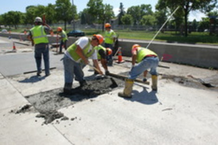 Minnesota Department of Transportation Hosts "Building a Greener Future" Webinar on Sustainable Construction Practices