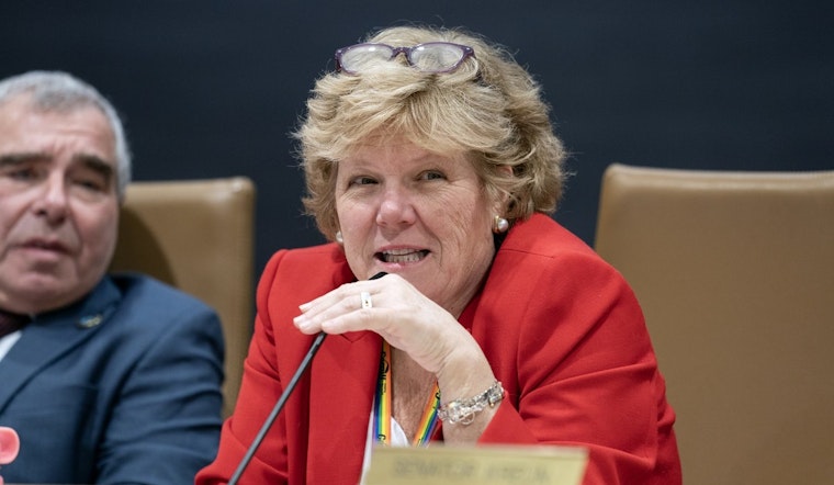 Minnetonka Senator Ann Johnson Stewart Honored as "Legislator of Distinction" by League of Minnesota Cities
