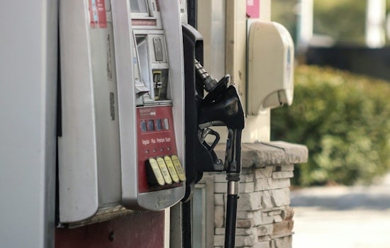 Minor Drop in Gas Prices Brings Slight Relief for Peoria Drivers