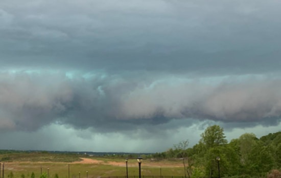 Mixed Weather Ahead for Nashville: Sunny Days and Chance of Showers in Weekly Forecast