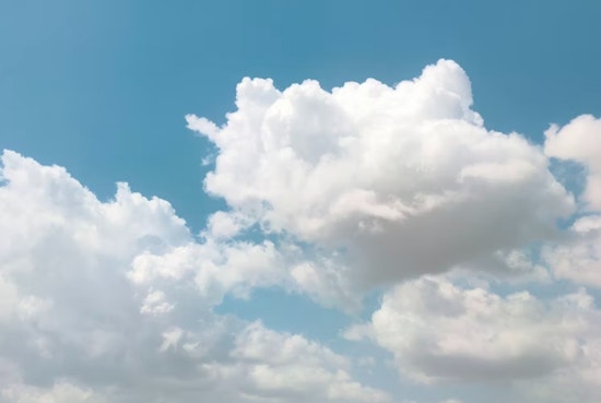 Nashville Forecast: Sunny Days Ahead with Light Winds, Chance of Showers by Week's End