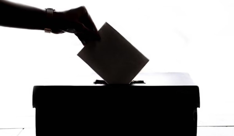 Nevada Clashes with Trump Over Mail-In Voting as the President Calls for Ban Ahead of 2026 Midterms