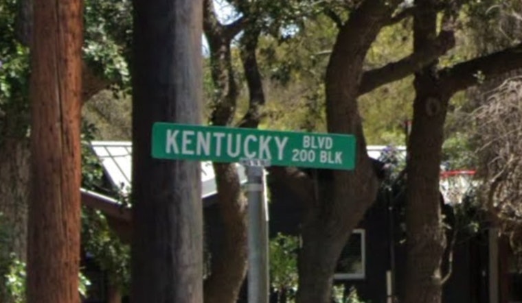 New Braunfels' Kentucky Boulevard to Undergo Lane Reduction and Striping on August 27-28 with No Parking Allowed During Project
