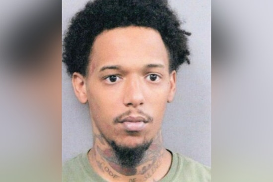 New Orleans Police Seek Public's Aid in Apprehending Suspect Sirk Burras, Jr. for Aggravated Battery on Tullis Drive