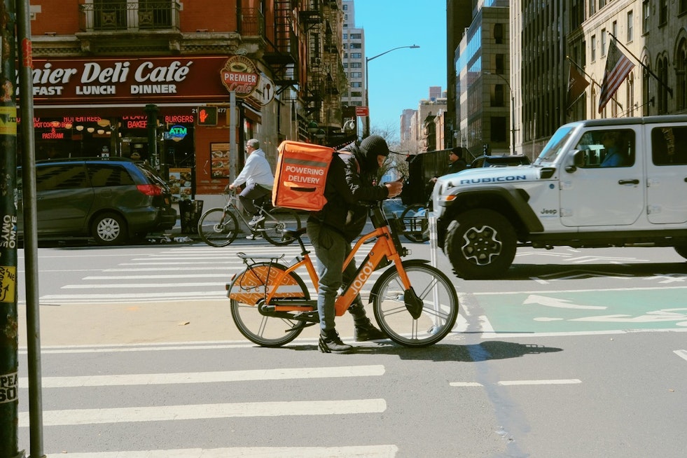 New York City Mayor Eric Adams Vetoes Bills for Minimum Pay Rate for Grocery Delivery Workers Amidst Criticism