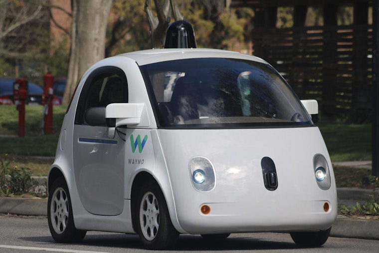 New York Taxi Drivers Rally Against Waymo's Driverless Car Tests in Manhattan and Brooklyn
