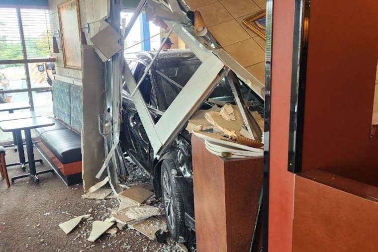 No Injuries Reported as Vehicle Crashes Into Alcoa Panera Bread Restaurant
