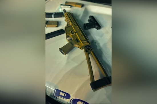 North Las Vegas Police Seize Illegal Firearms During Nighttime Traffic Stop