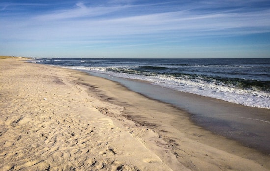 NYC Beaches Reopen After Hurricane Erin Rip Current Risk Remains as Long Island and NJ Await Clearance