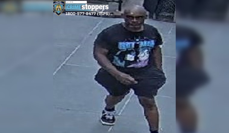 NYPD Hunts Suspect in Daylight Bank Heist in Manhattan's Financial District