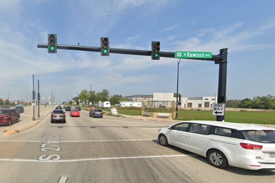 Oak Creek Community on Alert After Home Invasion with Children Inside, Suspects at Large