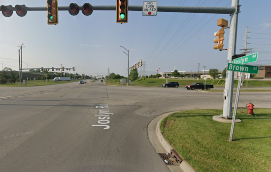 Oakland County Commuters Face Extended Delays as Joslyn-Brown Intersection Closure Continues Through Labor Day