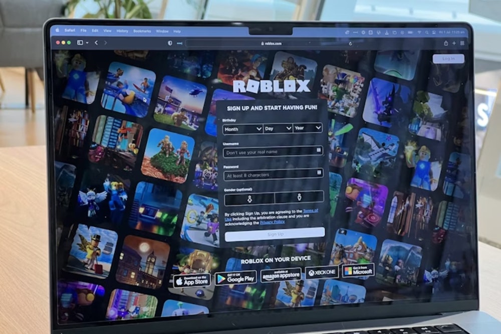 Oakland County Mom Sues Roblox Over Daughter's Alleged Sexual Exploitation, Claims Site is Predator Playground
