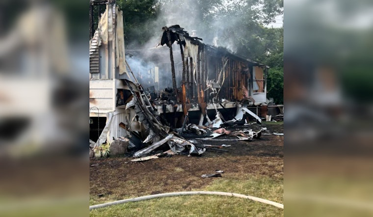 Oakland County Mother Dies in Clarkston Lakes Mobile Home Fire, Three Teens Escape Tragedy