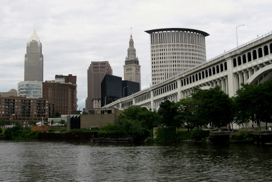 Ohio Weather Update: NWS Cleveland Forecasts Scattered Showers, Thunderstorms, and Gradual Warmup