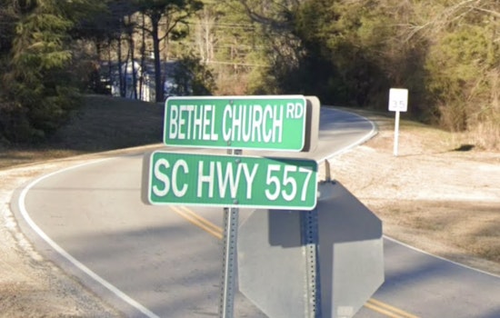 One Dead, One Hospitalized After Four-Vehicle Crash Near Clover in York County