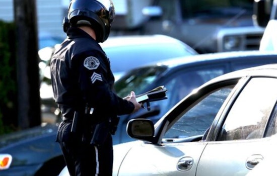 Oregon Police to Enforce Seatbelt Laws in State-Wide Safety Initiative, Portland Hosts Child Seat Clinic