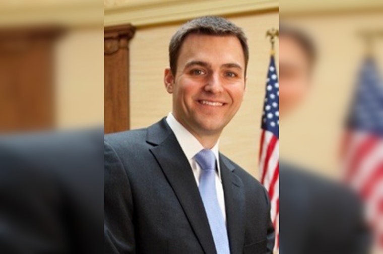Oregon's Top Legal Eagle Joins Nationwide Crusade Against Trump Admin's Alleged Manipulation of Crime Victim Funds
