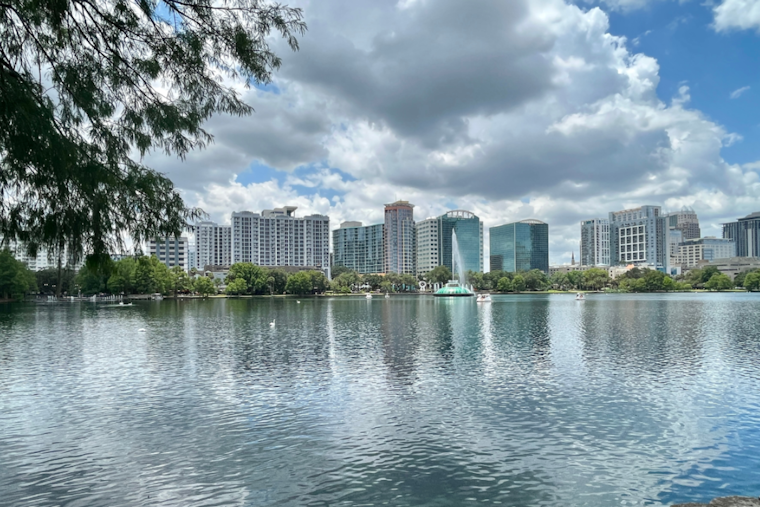 Orlando Braces for Continued Showers and Thunderstorms, National Weather Service Advises Caution