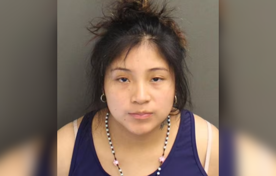 Orlando Woman Charged with Child Neglect After Newborn Found Abandoned in Driveway