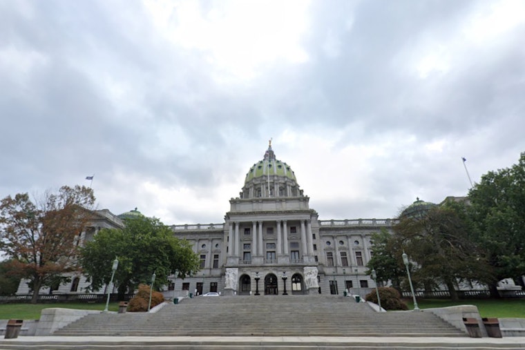Pennsylvania Governor Josh Shapiro and Officials Rally for Economic Growth, Touting Amazon's $20 Billion Project