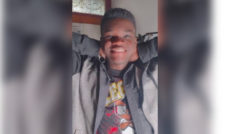 Philadelphia Police Seek Public's Help in Search for Endangered Missing Juvenile, Dimere Allen