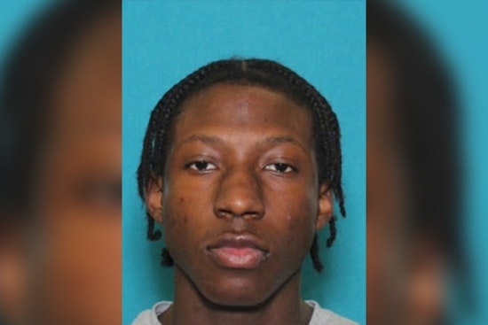 Philadelphia Police Solicit Public's Aid to Locate Missing 20-Year-Old Zahir Thomas
