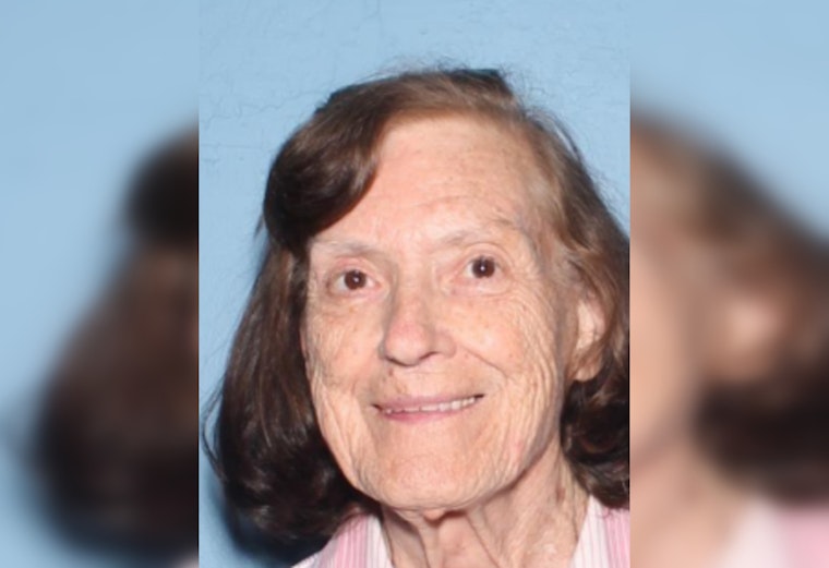 Phoenix Police Issue Silver Alert for Missing 94-Year-Old Marjorie Dinsmore, Public Urged to Help