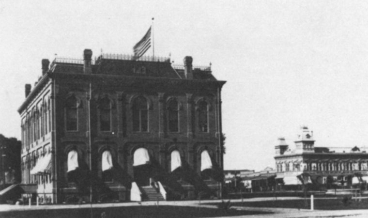 Phoenix's Skyline Evolution: From 19th Century Low-Rises to Modern Skyscrapers