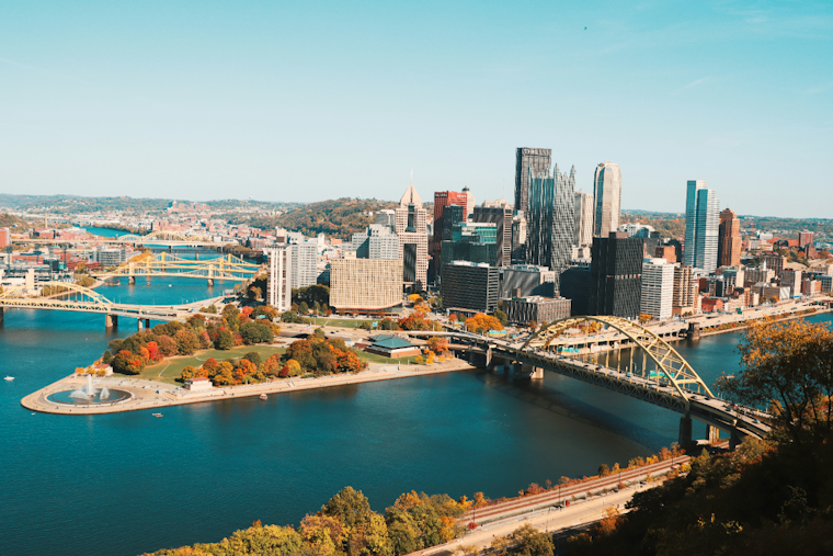 Pittsburgh Braces for Evening Showers and Thunderstorms Despite Daytime Dry Spell