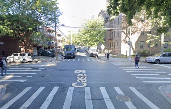 Police Investigate Stabbing Death of Man in Elmhurst, Queens as NYPD Seeks Tips