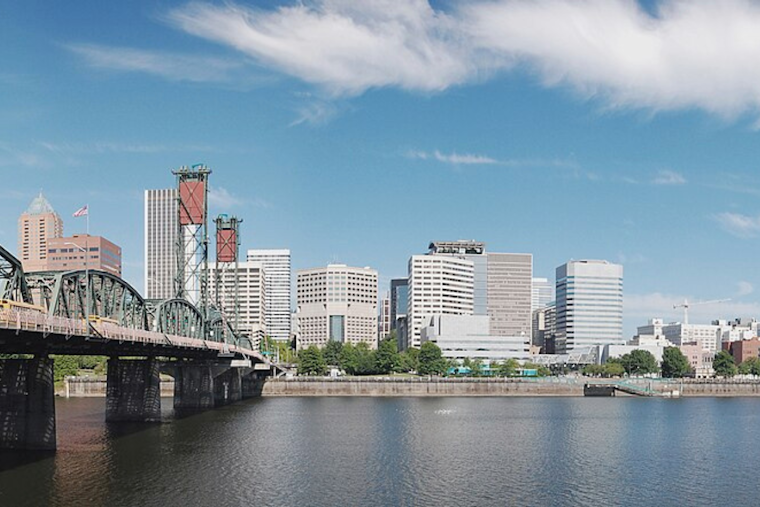 Portland Basks in Sunny Skies: Warm Week Ahead with Temperatures Nearing 90 Degrees