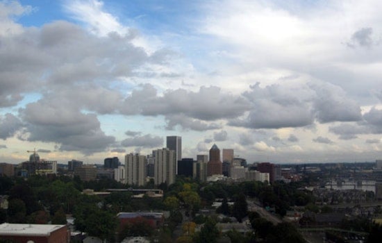 Portland Prepares for Showery Weekend as National Weather Service Issues Forecast
