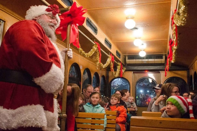 Raleigh's Mordecai Park Transforms into Winter Wonderland with Santa's Trolley Rides This December
