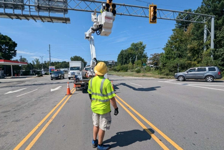 Raleigh’s Traffic Signal Secrets and How 700+ Lights Keep the City Flowing Smoothly