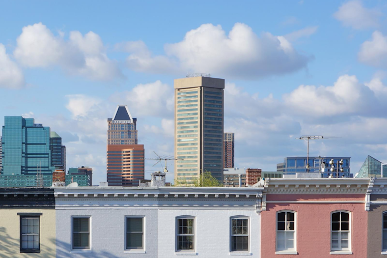 Refreshing Cool Front Sweeps Baltimore: Canadian High-pressure System Brings Below-Average Temps and Clear Skies