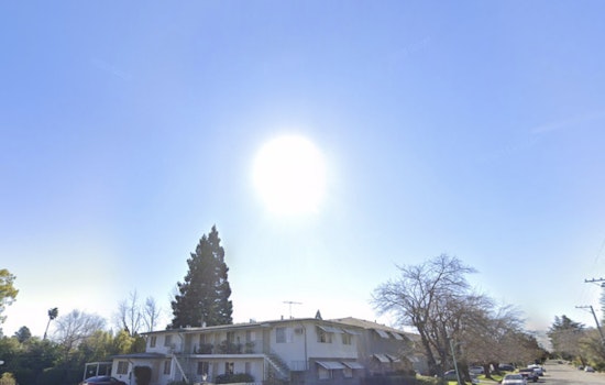 Sacramento Weather Forecast: A Mix of Sun and Occasional Showers with Consistent Highs in the 90s