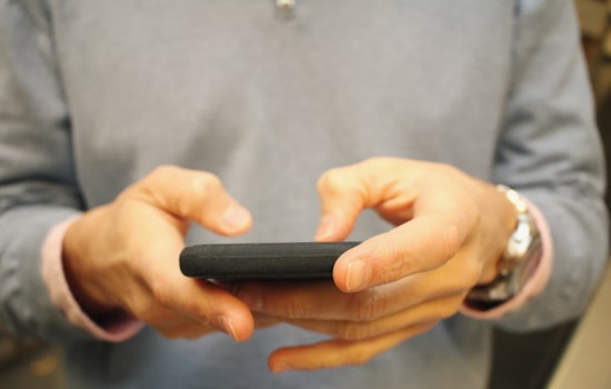 Scammers Employ Sophisticated AI to Craft Personalized Spam, Ex-Arizona Homeland Security Chief Warns Phoenix Residents