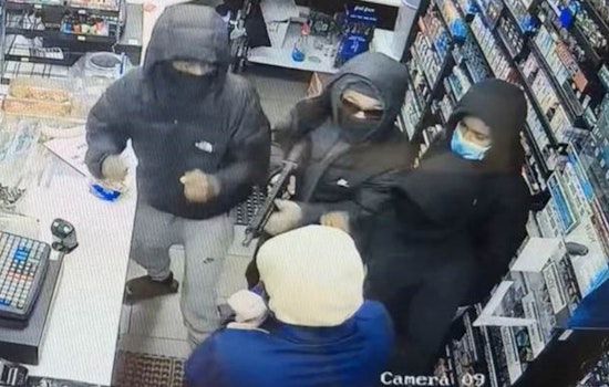 Seattle Police Detain Suspected Leader of Violent Robbery Spree and Arrest Two Associates
