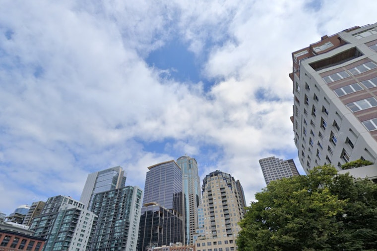 Seattle's Week Ahead Features Cloudy Skies with Hints of Sunshine and Possible Rain Midweek