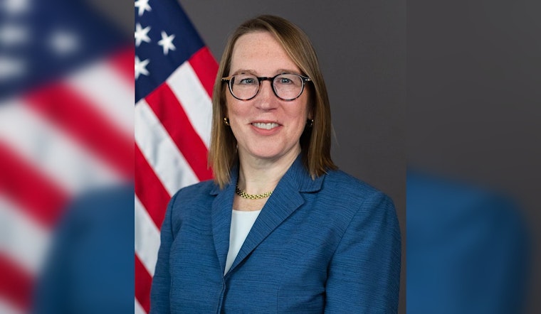 SEC Commissioner Hester Peirce Advocates for Financial Privacy Reforms in Blockchain Era